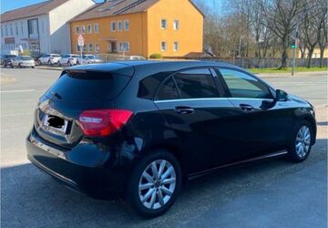 Mercedes-Benz A 180 143.000 km 10.400 &euro; Dortmund 44145