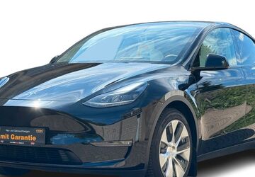 Tesla Model Y 58.000 km 30.980 &euro; Duisburg 47249
