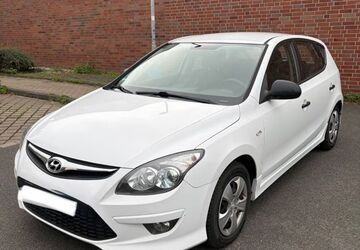 Hyundai i30 136.576 km 5.499 &euro; Essen 45327