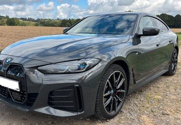 BMW i4 27.800 km 41.300 &euro; Schwerte 58239