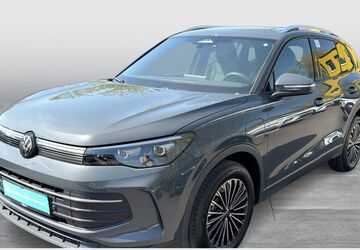 VW Tiguan 3.762 km 39.911 &euro; Dortmund 44379