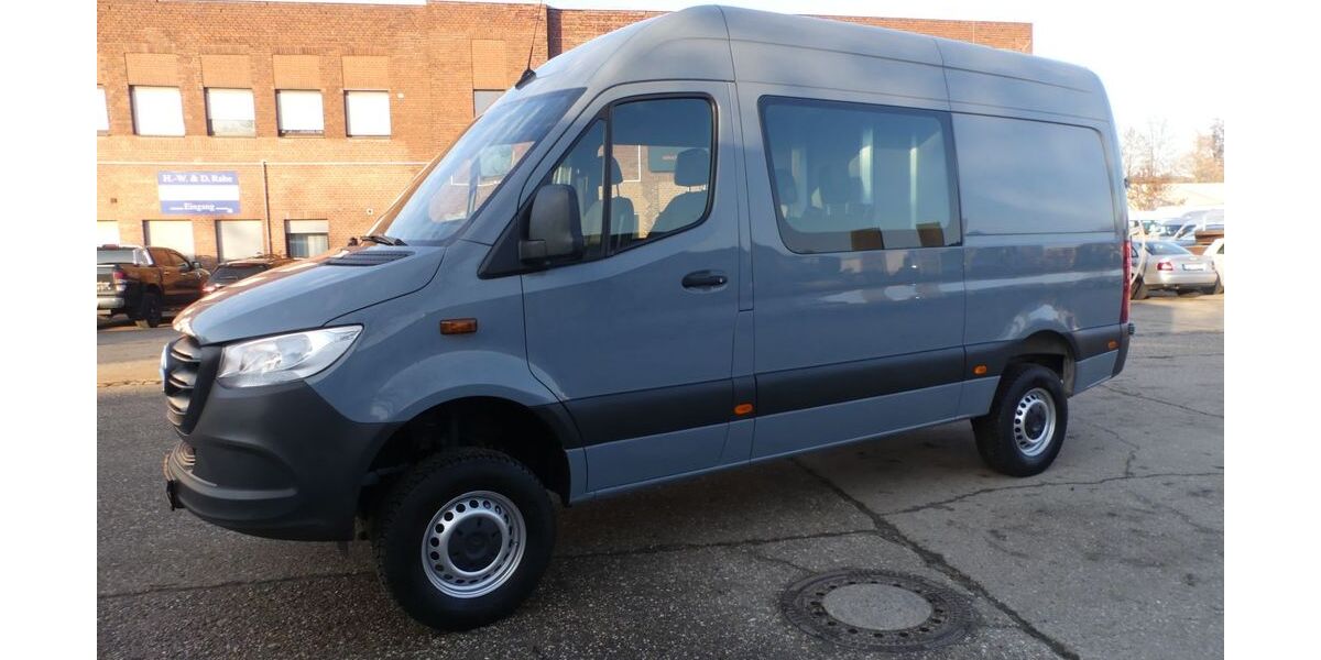 Mercedes-Benz Sprinter 241.325 km 38.950 &euro; Essen 45309