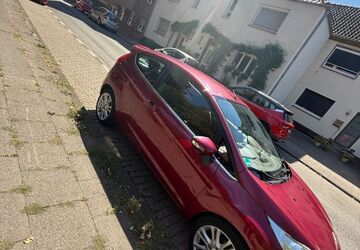 Ford Fiesta 118.100 km 3.300 &euro; Duisburg 47198