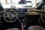 Peugeot 2008 Allure Klimaautom. Alu Allwetter Android Appl 14.715 km 17.690 &euro; HAAN 42781