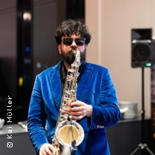 Wolf Coderas Sax Club - feat. DJ macami - Tu Es! Day