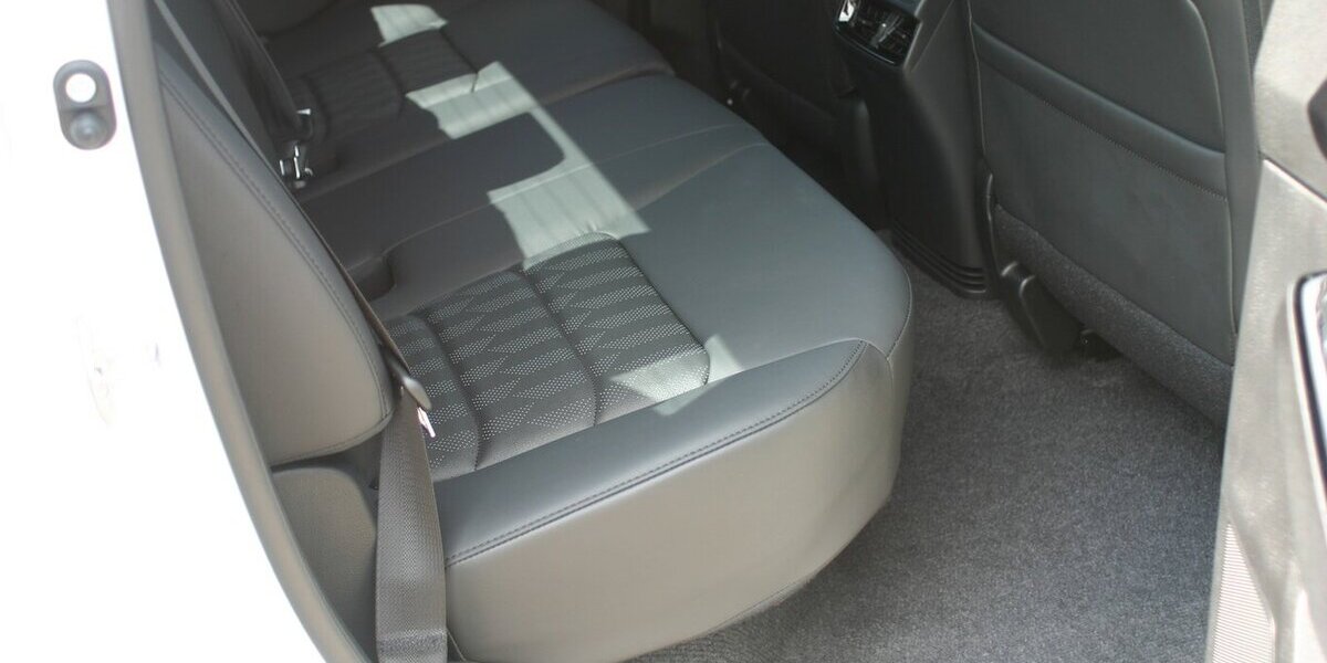Isuzu D-Max Double Cab 4x4 V-CROSS Automatik|Diff 3.500 km 54.950 &euro; Wermelskirchen 42929