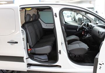 Peugeot Partner 102.000 km 8.900 &euro; Dortmund 44339