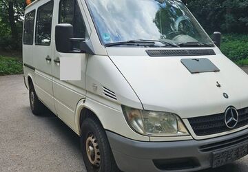 Mercedes-Benz Sprinter 139.000 km 4.990 &euro; Essen 45139