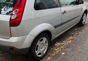 Ford Fiesta 176.731 km 1.799 &euro; Recklinghausen 45563