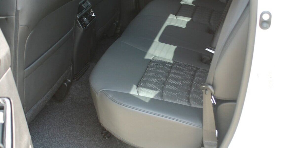 Isuzu D-Max Double Cab 4x4 V-CROSS Automatik|Diff 3.500 km 54.950 &euro; Wermelskirchen 42929