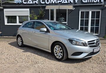Mercedes-Benz A 180 134.300 km 9.490 &euro; Duisburg 47057
