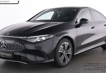 Mercedes-Benz CLA 200 9.500 km 45.885 &euro; Essen 45309