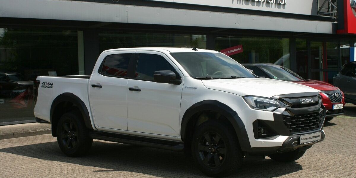 Isuzu D-Max Double Cab 4x4 V-CROSS Automatik|Diff 3.500 km 54.950 &euro; Wermelskirchen 42929