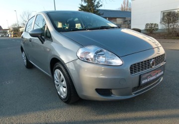 Fiat Grande Punto 155.331 km 2.400 &euro; Oberhausen 46047