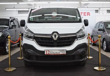 Renault Trafic 123.000 km 10.499 &euro; Oberhausen 46049