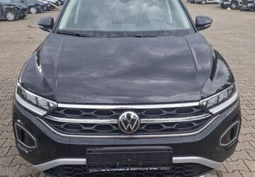 VW T-Roc 10.808 km 23.500 &euro; Dortmund 44379
