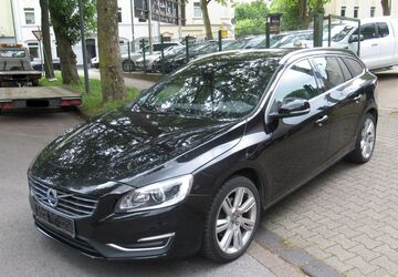 Volvo V60 130.000 km 13.560 &euro; Gelsenkirchen 45889