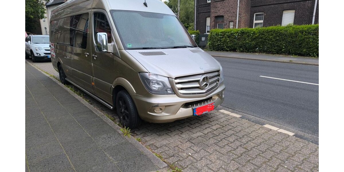 Mercedes-Benz Sprinter 122.300 km 26.300 &euro; Duisburg 47167