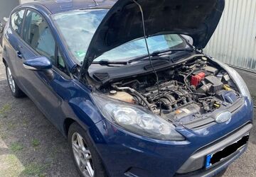 Ford Fiesta 244.848 km 2.400 &euro; Recklinghausen 45661