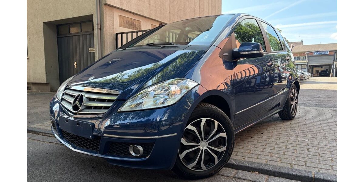 Mercedes-Benz A 160 95.000 km 5.400 &euro; Duisburg 47166