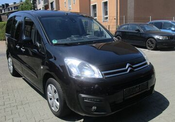 Citroen Berlingo 95.450 km 7.999 &euro; Oberhausen 46117