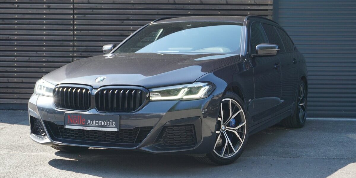 BMW 520d M-Sport Pro Leder Kamera LED ComfortSitz 99.895 km 29.900 &euro; Wuppertal 42327
