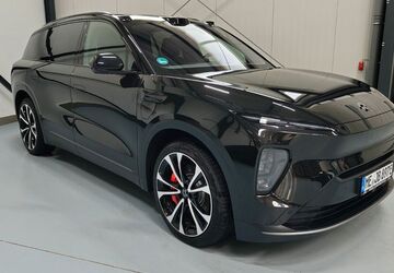 Nio EL8 25.000 km 59.889 &euro; Haan 42781